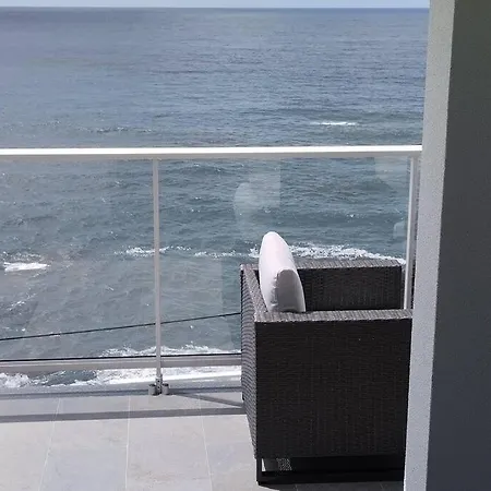 'a Gaioa' In 'the Cliff Coast Accomodation' Apartamento