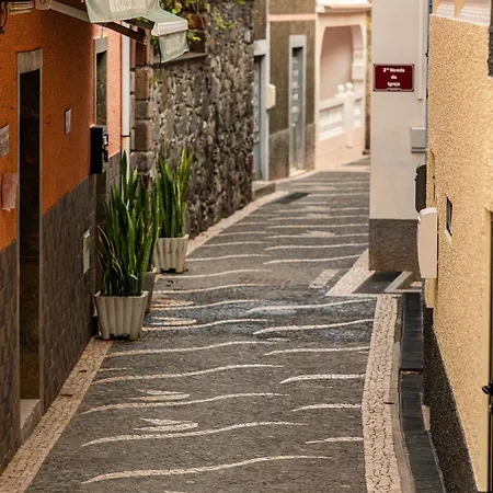'a Gaioa' In 'the Cliff Coast Accomodation' 아파트
