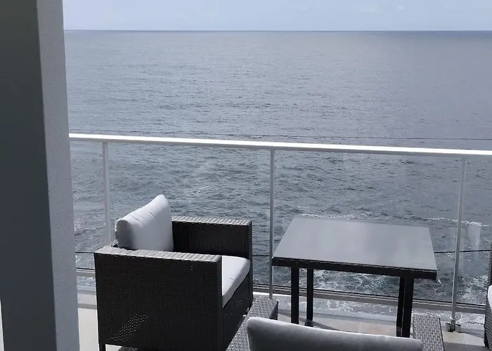 Apartment 'a Gaioa' In 'the Cliff Coast Accomodation' Paul do Mar (Madeira)