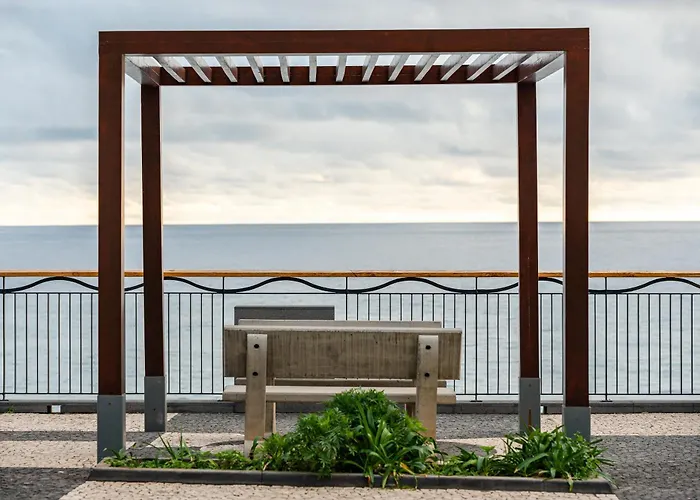 Apartment 'a Gaioa' In 'the Cliff Coast Accomodation' Paul do Mar (Madeira)